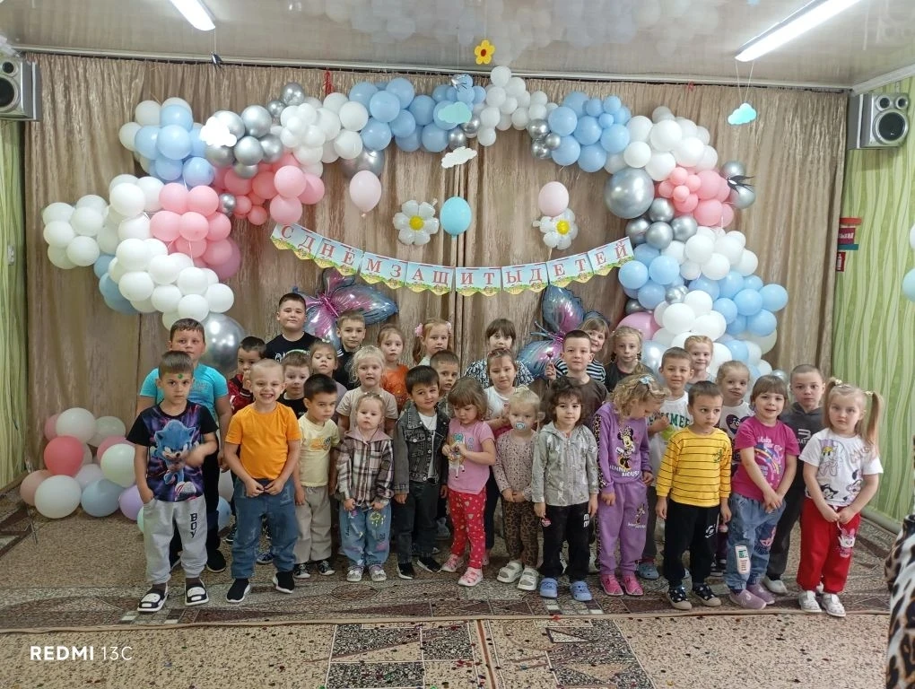 2 июня в нашем саду прошёл яркий праздник, посвящённый Дню защиты детей!