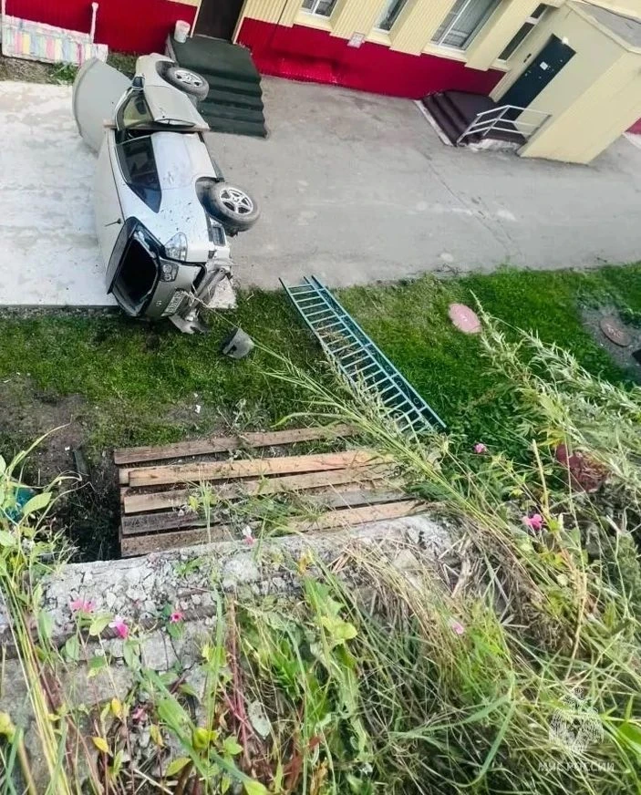 В Петропавловске спасатели помогли ликвидировать последствия ДТП