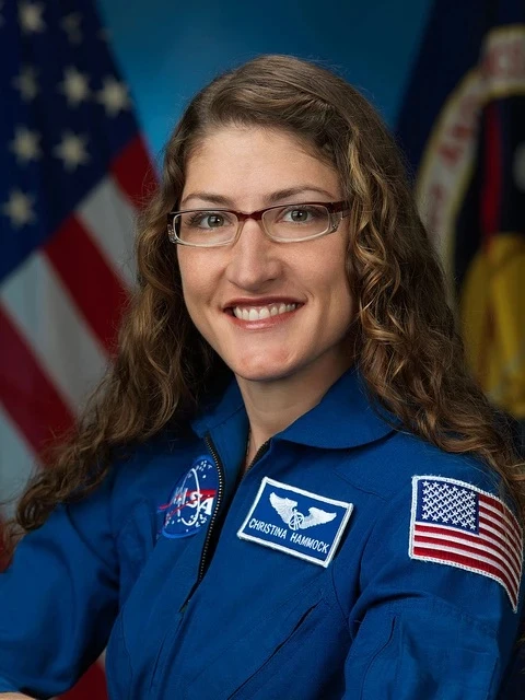 Вчера у нас также был День космонавтики ! Хочется говорить о космическом пространные и о людях, кото