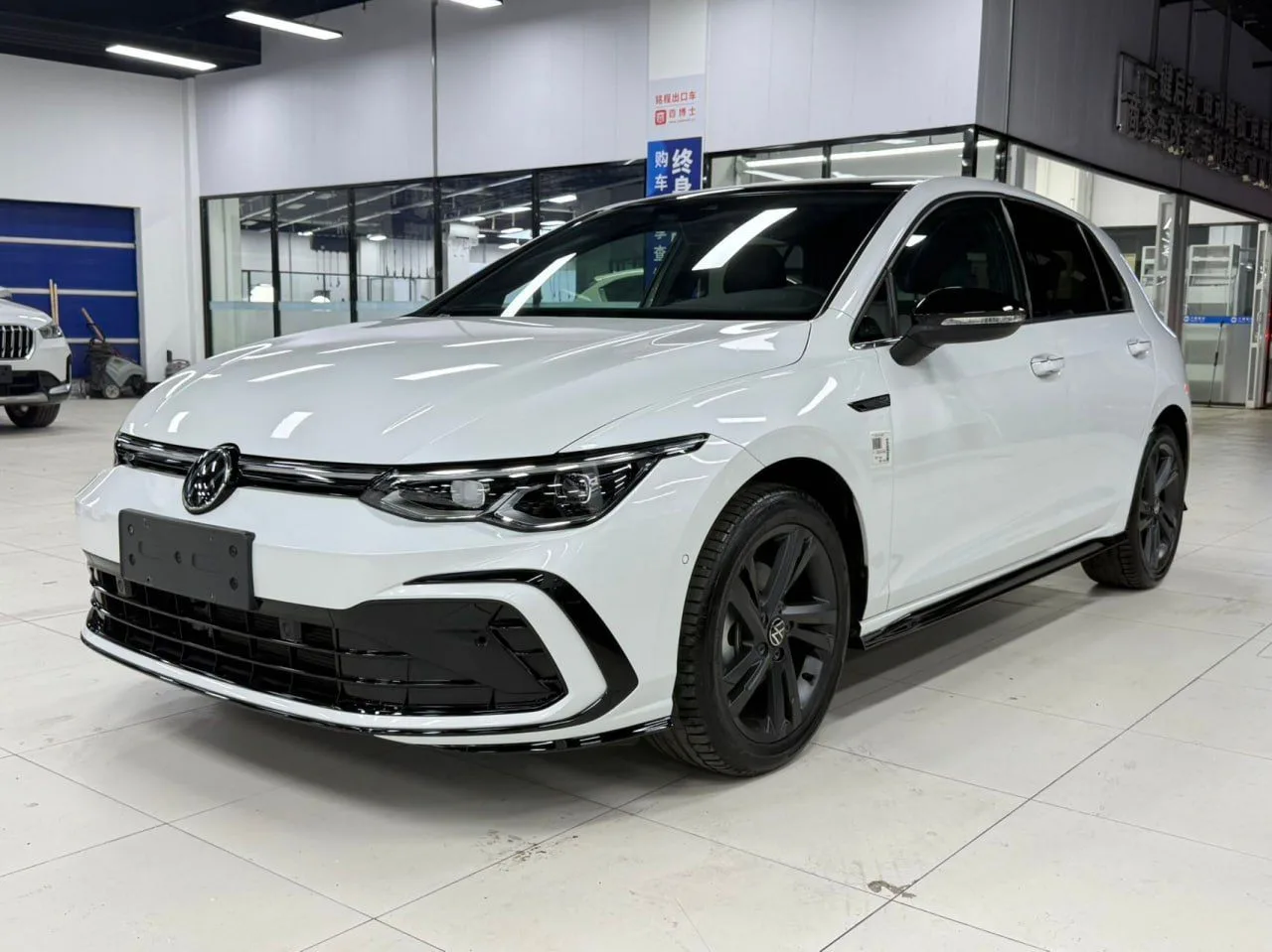 Volkswagen Golf
в продаже

📌Рассчитать, подобрать или заказать авто:
Телеграмм-бот
МАХ

Дата произв