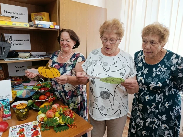 🍎🍎🍎11 августа специалисты Вадинской районной библиотеки провели кулинарный час «Вкус...