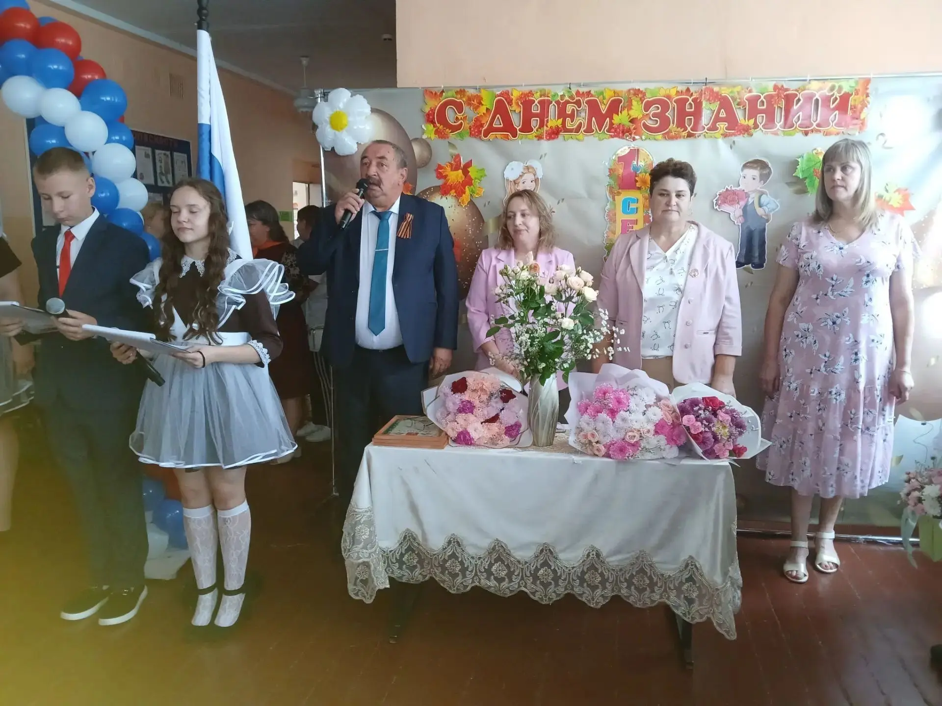 🔔1 сентября в  МБОУ Творишинская СОШ прошла торжественная линейка, посвящённая Дню зна...