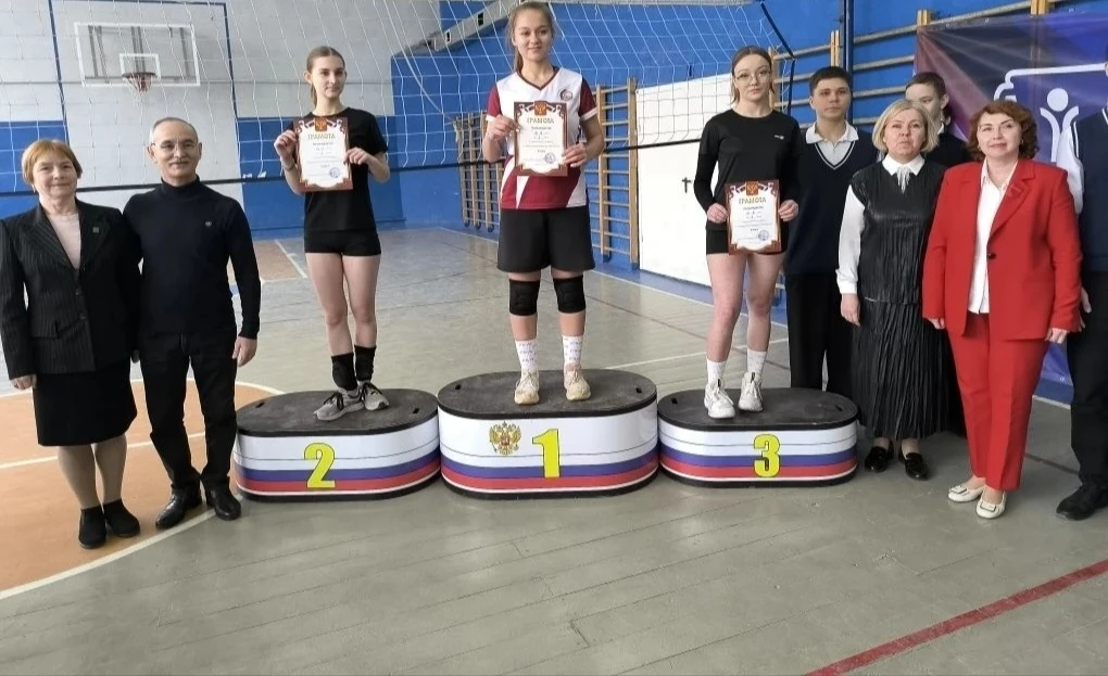 💪🏻ГИМНАЗИЯ-ЭТО ЗДОРОВЫЙ ОБРАЗ ЖИЗНИ!  🏐В гимназии прошёл конкурс по волейболу «А ну‑ка, девочки!» ср