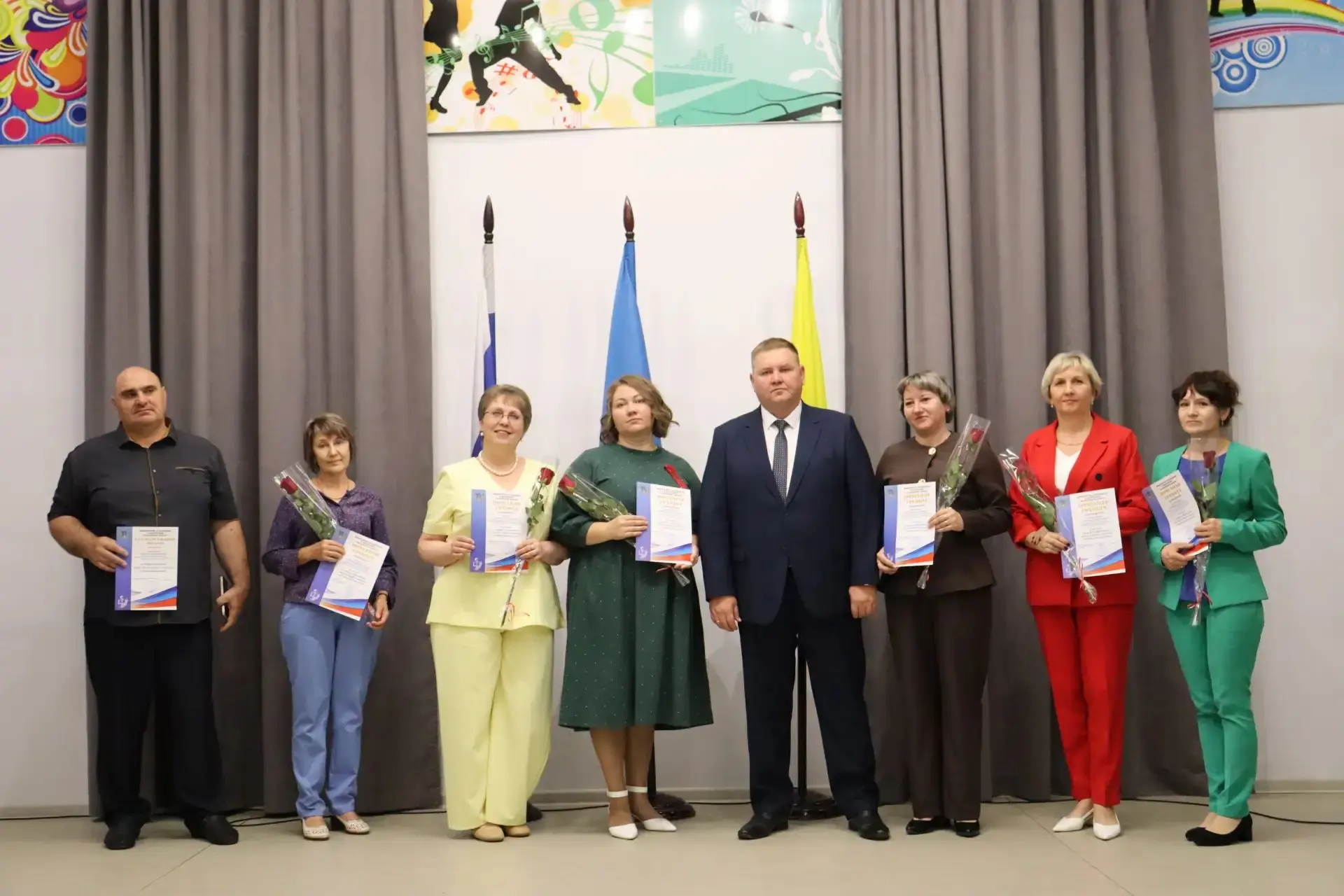 🎓 Августовский форум педагогов: подводим итоги и строим планы!