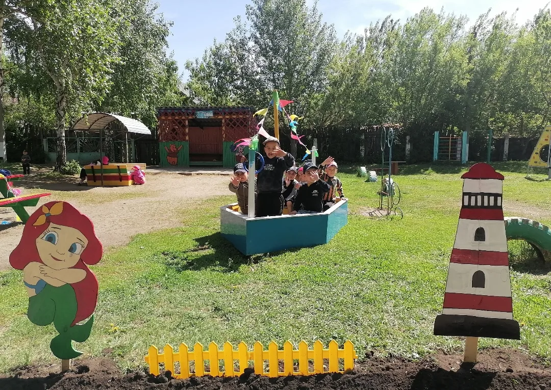 #Наши_будни 
#Старшая_группа_Фиксики 
#СказкаБаймак 
Дневная прогулка — лучший момент в детском саду
