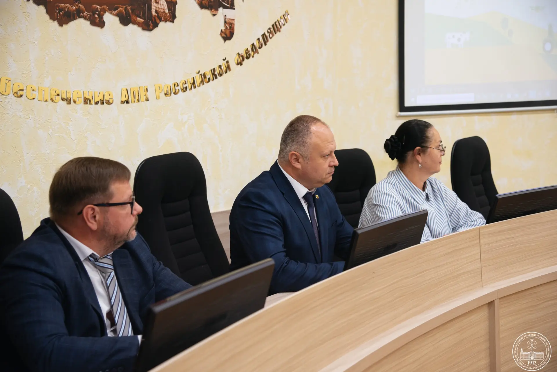 🌱Второй Всероссийский агродиктант во ВГАУ   Сегодня ВГАУ принял участие в мероприятиях в рамках феде