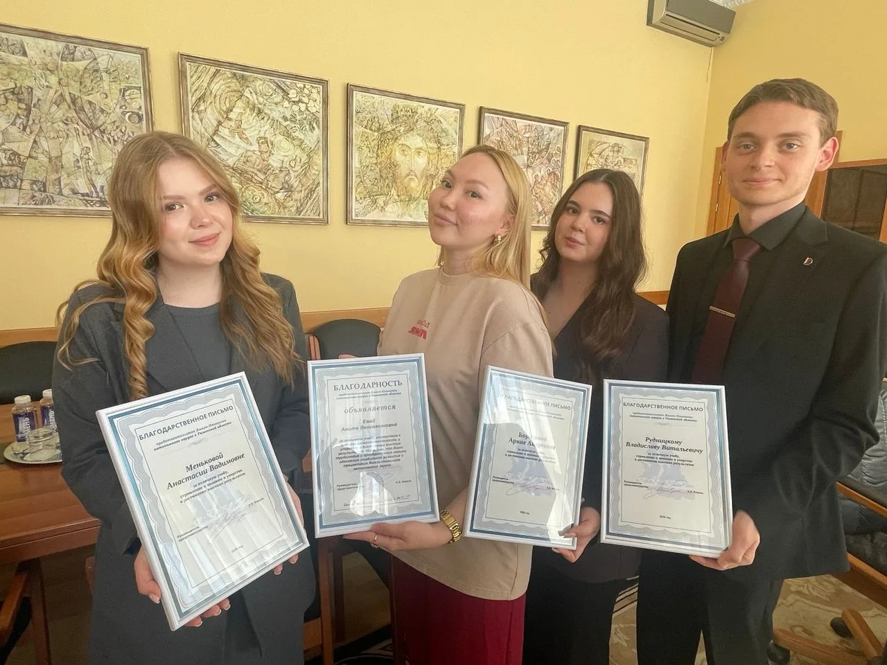 #ФакультетСКТ  #СтудентыТГИК  ✨👏 Студенты-«ямальцы» факультета социально-культурных технологий - Ана