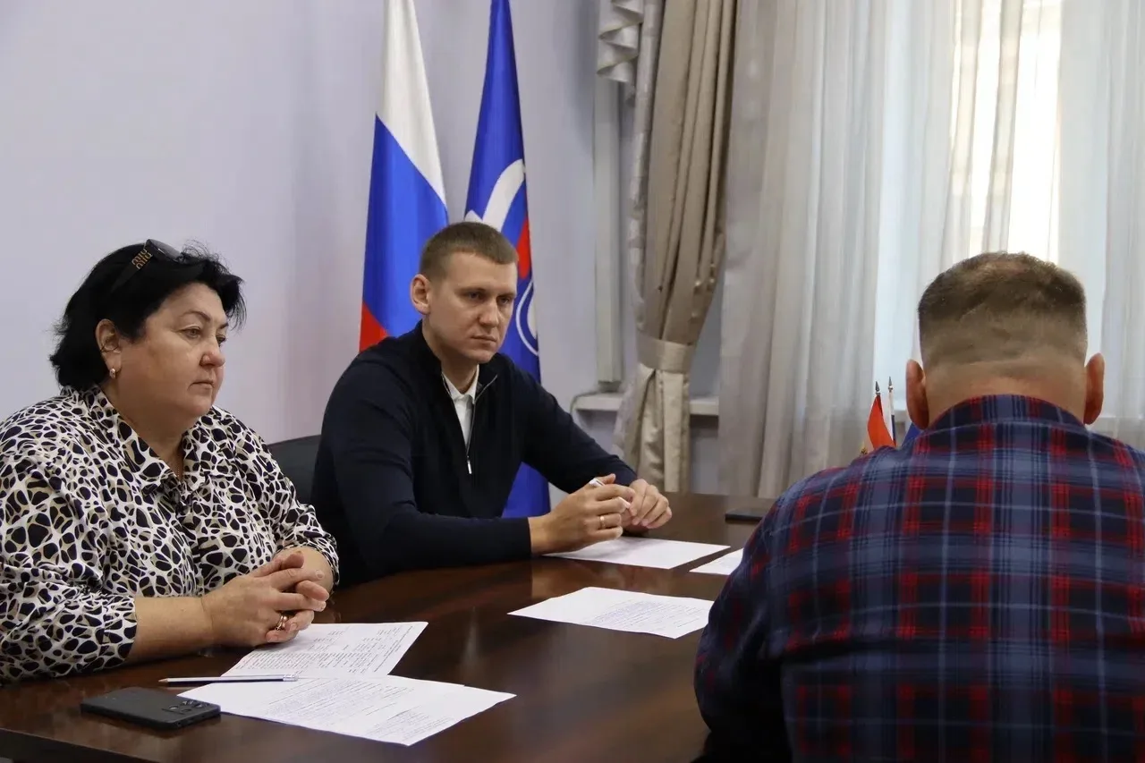 📅В Курской области прошёл единый день приёма по вопросам жилья и земли для участников ...