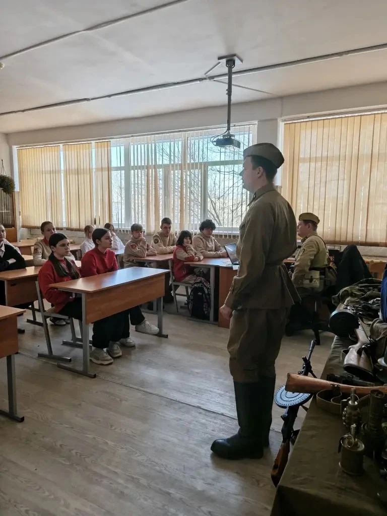 ❗️Сегодня в #МОУгимназии9 состоялось замечательное событие – к нам в гости приехал музей "Старая Сар