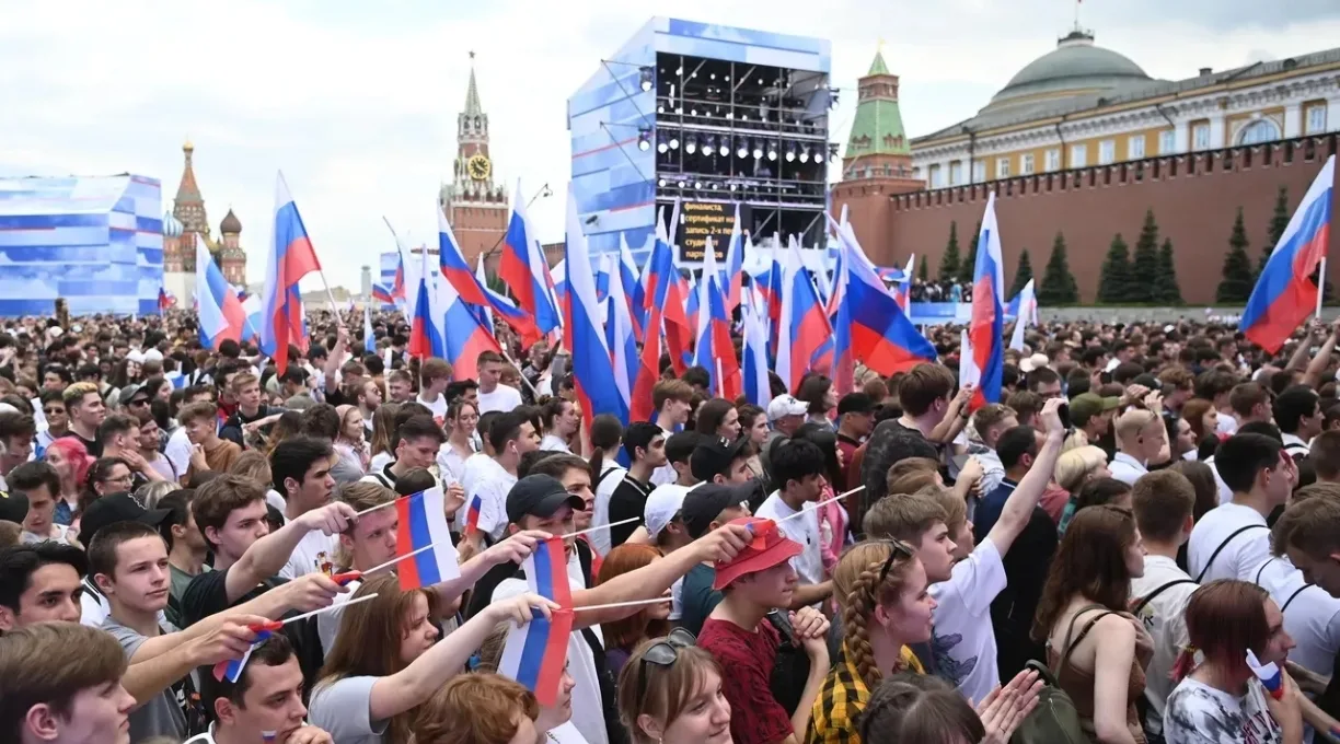 🟢12 июня страна отмечает День России 2026. Это главный государственный праздник 
 
🟠Уважаемые граж