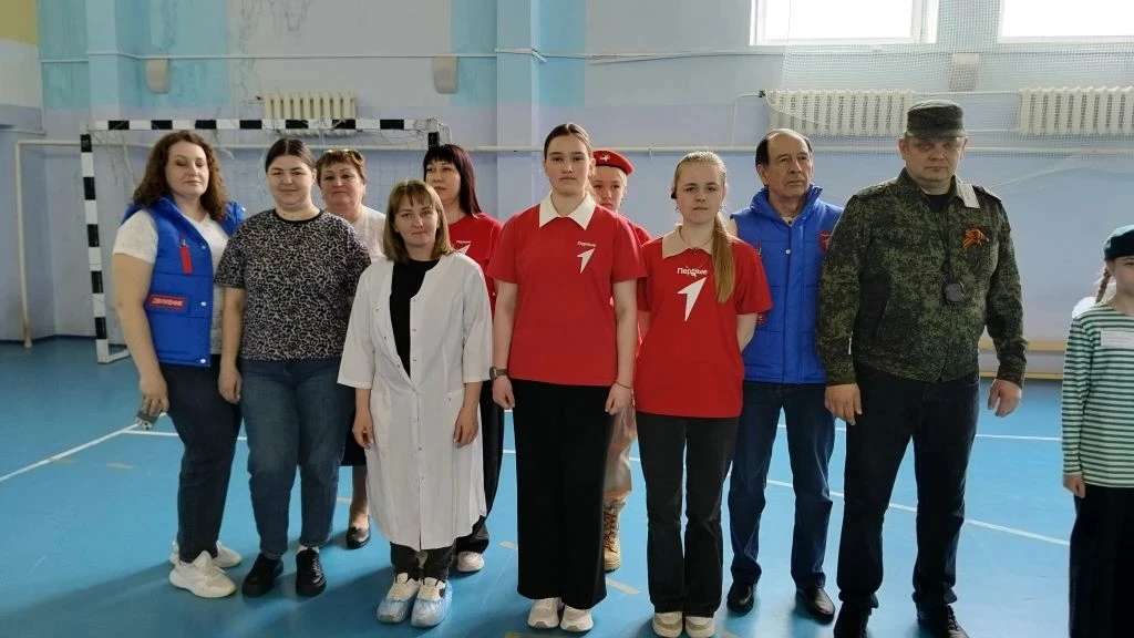 🏆 Районный этап «Зарницы 2.0»!  📅 25 марта на базе  Сергиевской школы №1  прошли захватывающие сорев