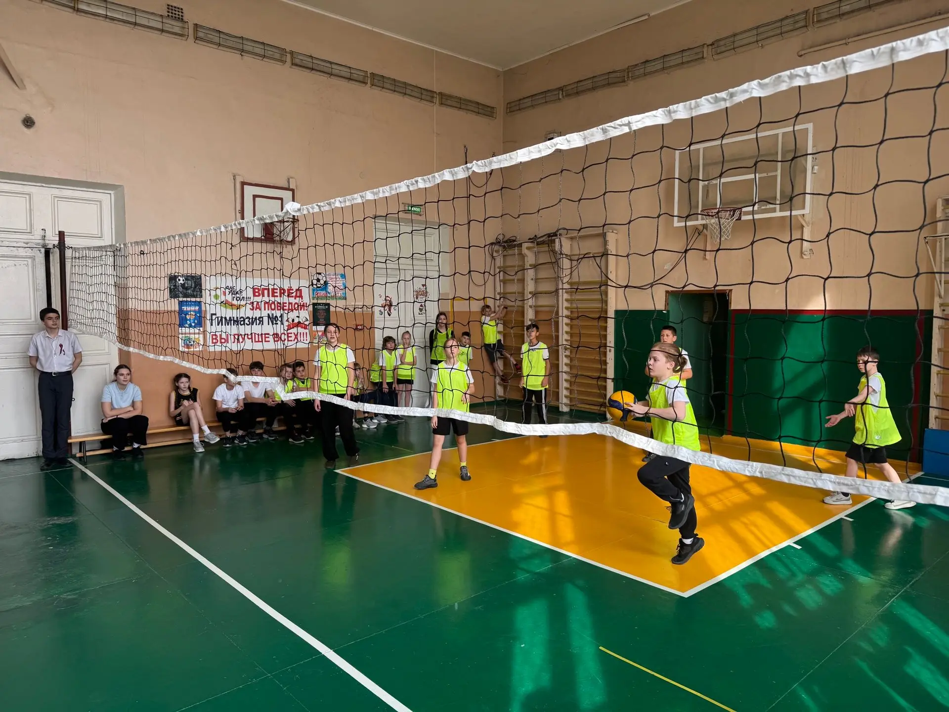 "КОНКУРСЫ, СОРЕВНОВАНИЯ ФЕСТИВАЛИ"🏆  В Первой гимназии  прошли захватывающие соревнования по пионерб