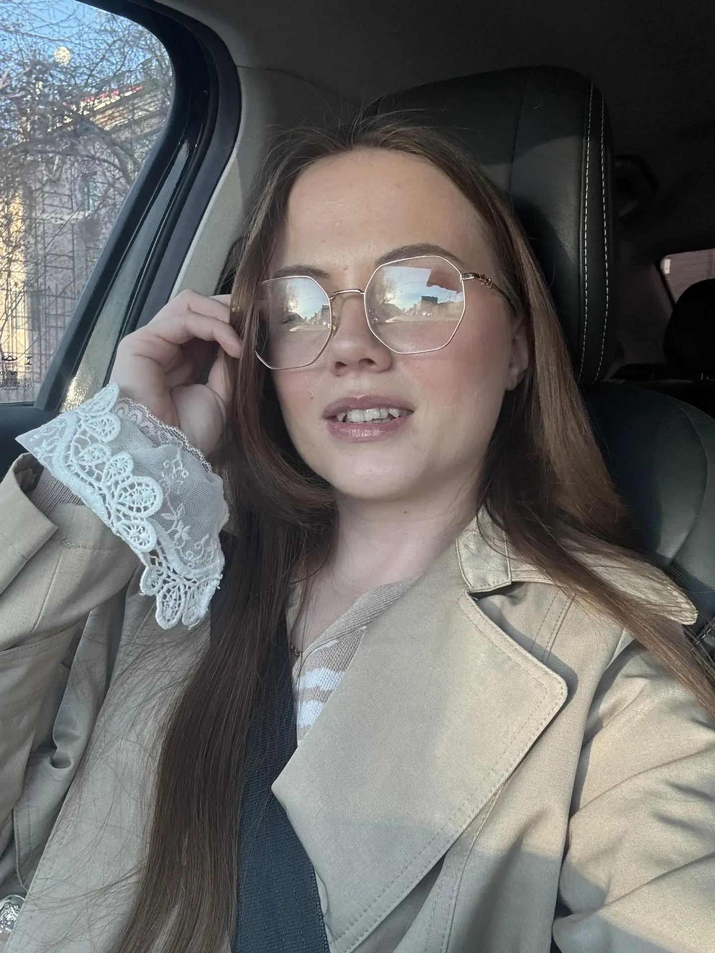 У меня теперь есть визитка https://schoolgvbydaria.getcourse.ru/daria_ogv