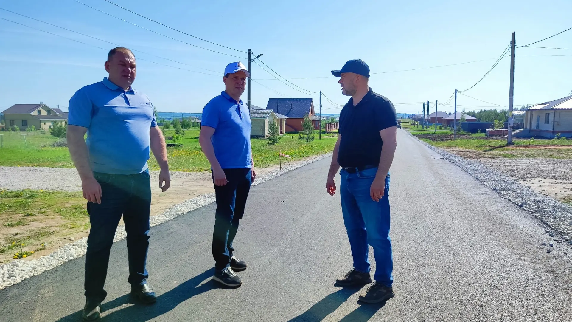 В Тюлячинском районе также проводится большой объем строительных и ремонтных работ. Сегодня самый ра