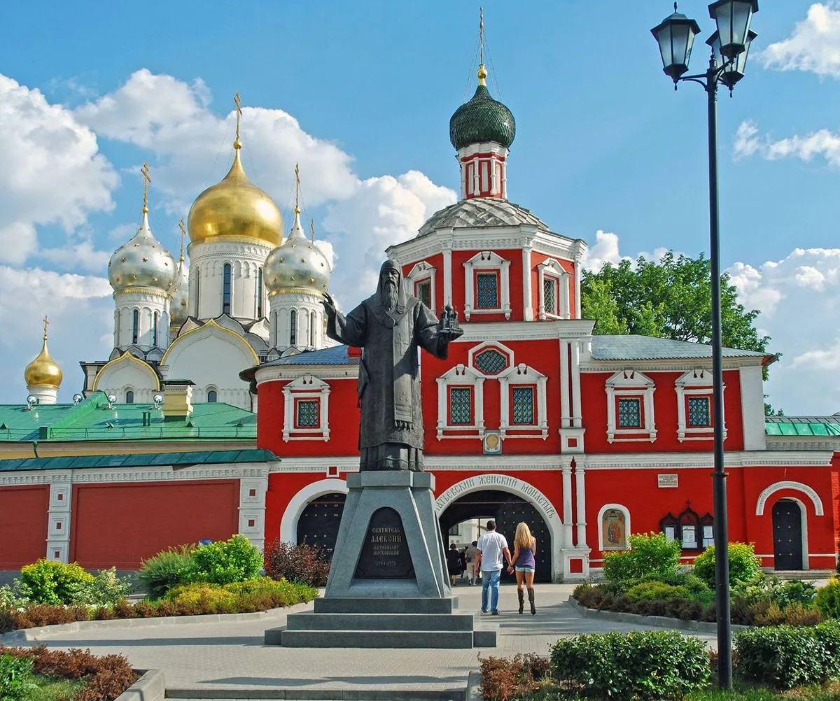 Бесплатная экскурсия «Остоженка - спящая красавица Москвы», 12+