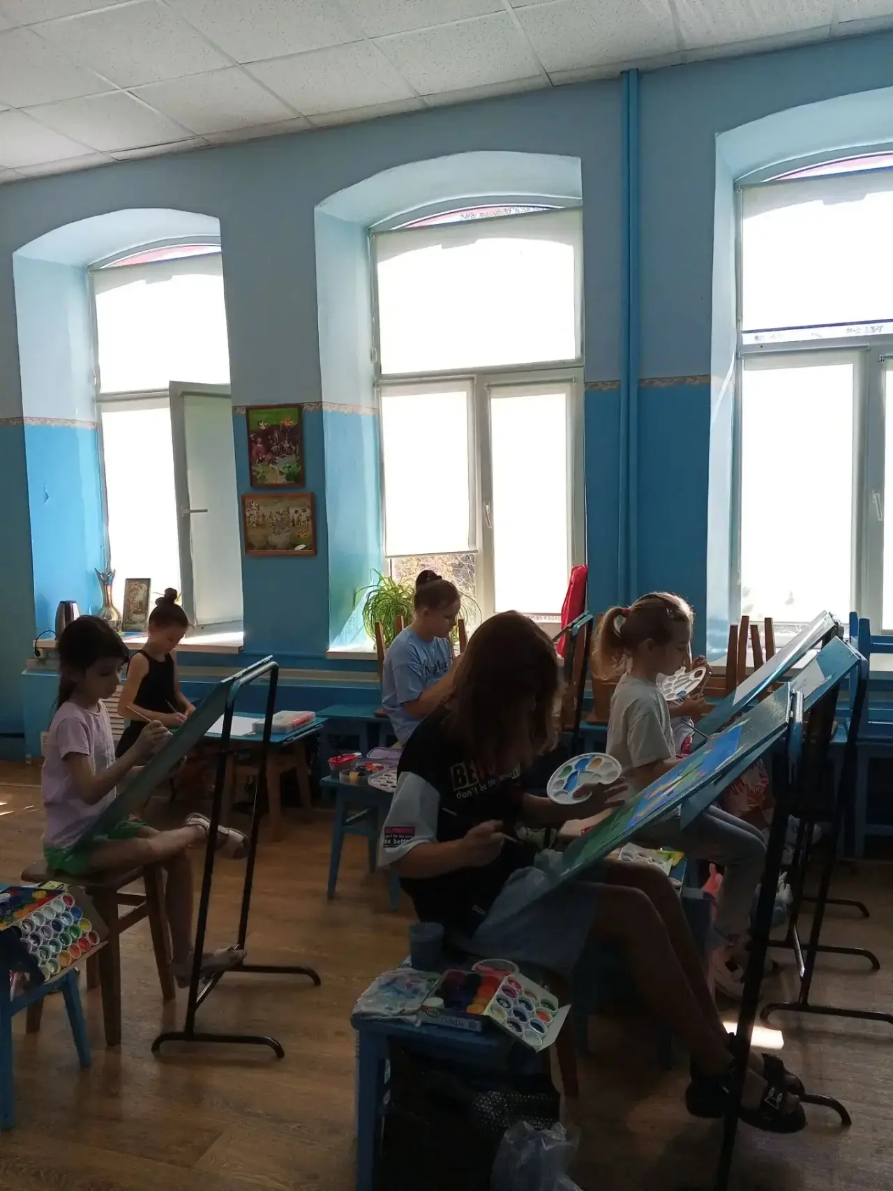 🎨 Маленькие художники в деле! 🎨