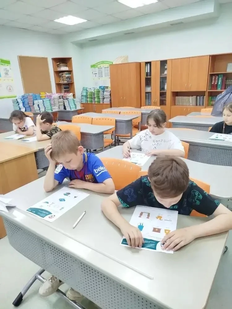 Сегодня, 11 июня 2026 года, в пришкольном лагере МАОУ СОШ №32 прошло интересное и полез...