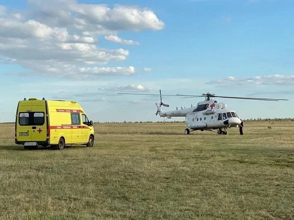 Шестимесячного ребенка с травмой головы доставили вертолетом в Саратов