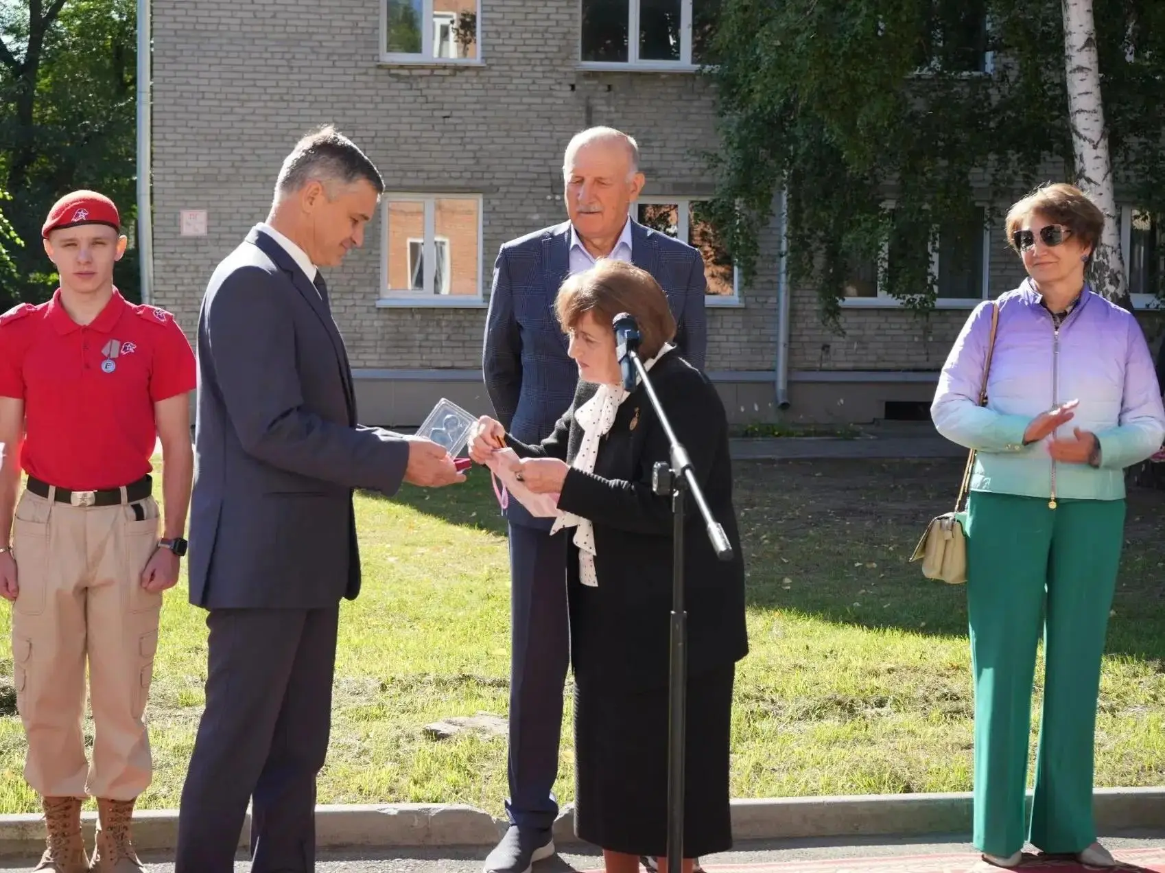 🏅 Алтайский архитектурно-строительный колледж отмечен высокой наградой – памятной меда...