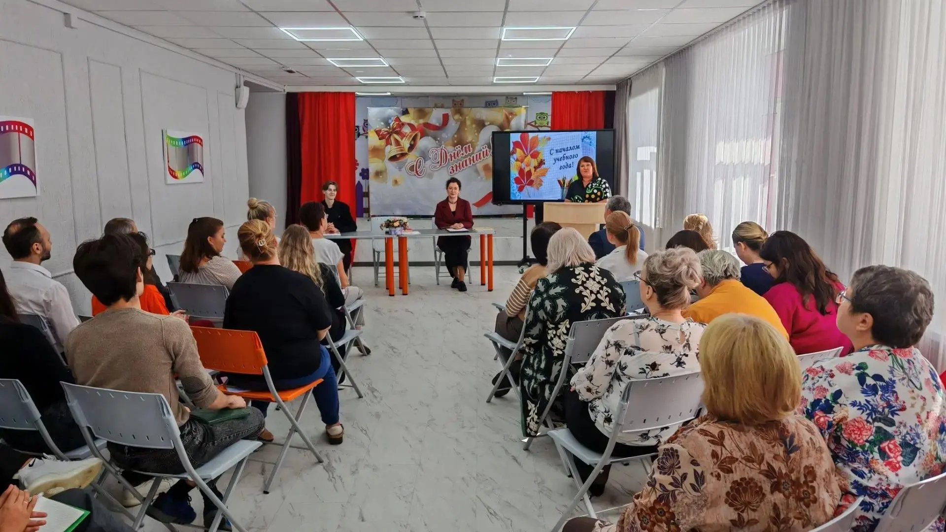 🎉 Августовский педагогический совет в Ивановской коррекционной школе № 3: старт нового...