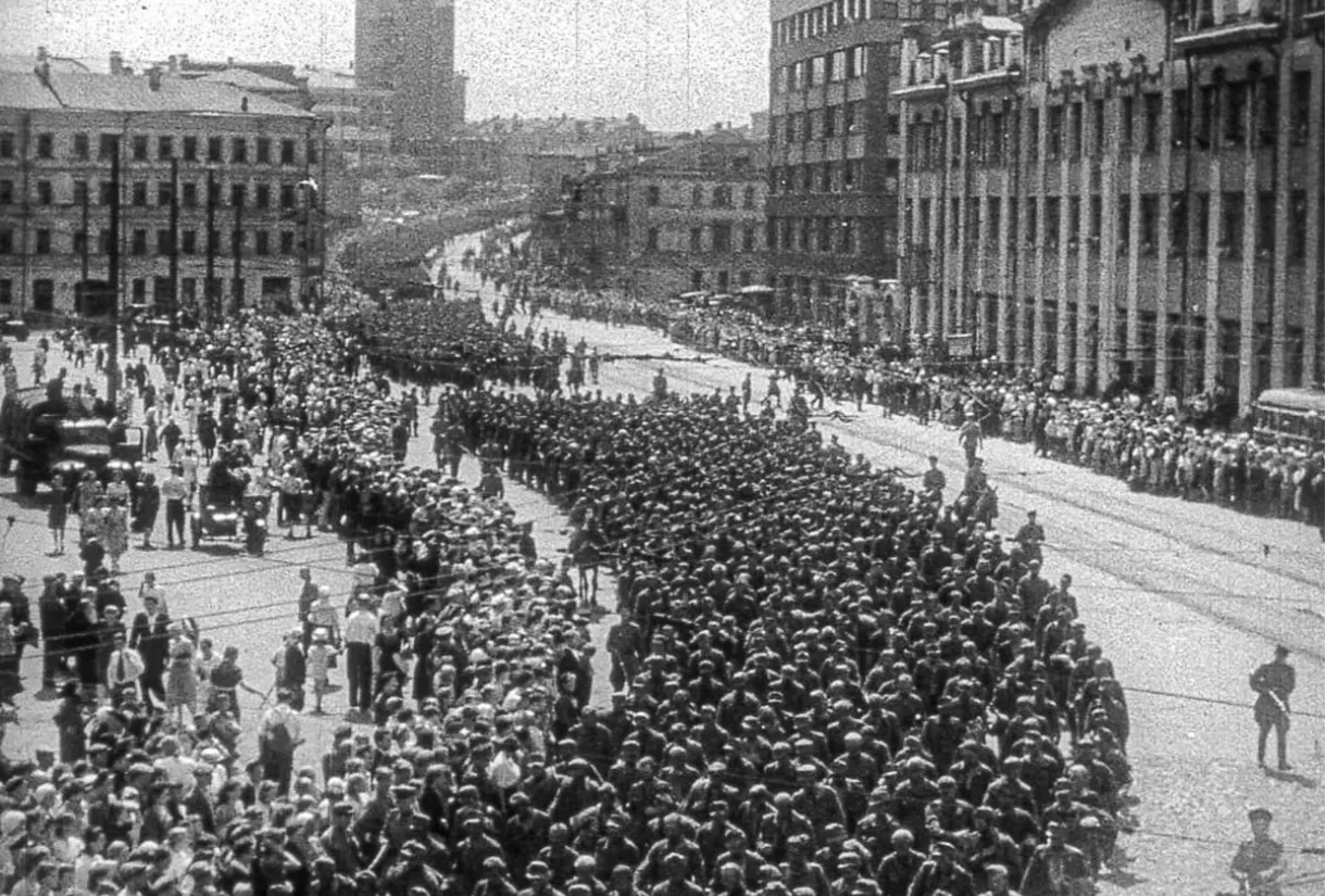 82 года назад 17 июля 1944