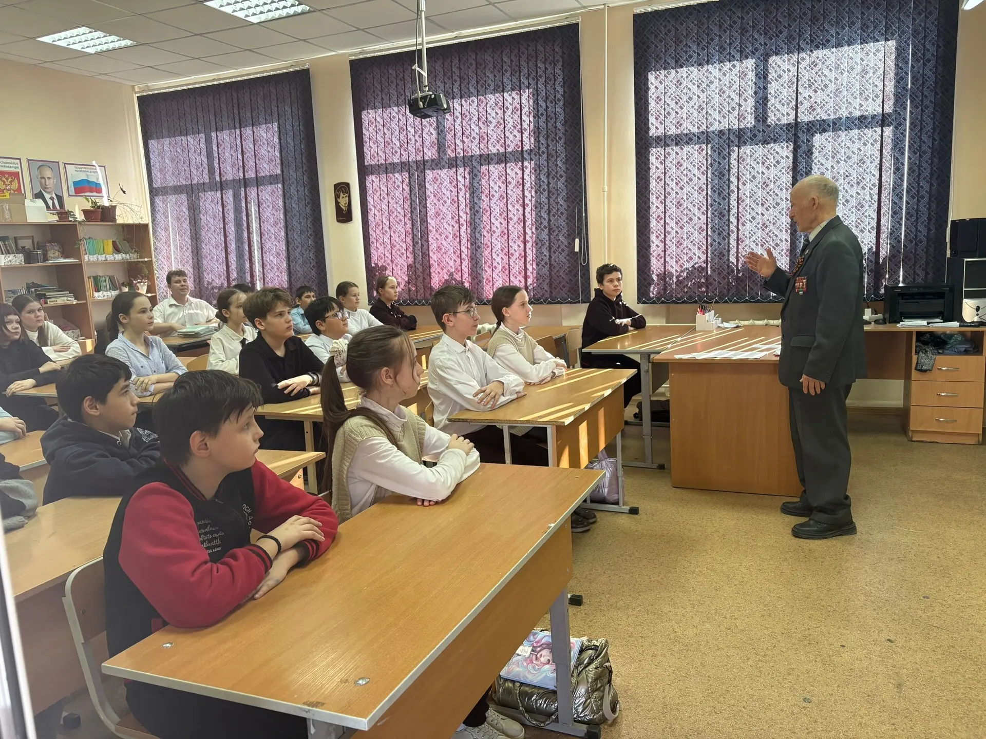 🇷🇺 Всероссийская акция «Наши защитники Отечества»  В преддверии Дня защитника Отечества в филиале пр
