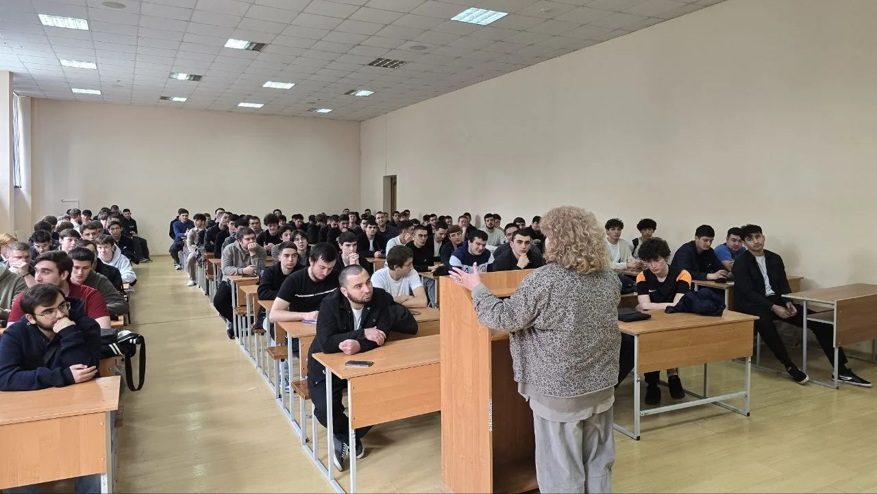 🏫 В СКГМИ состоялось организационное собрание бойцов студенческих строительных отрядов, посвящённое 