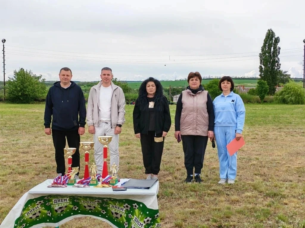 31 июня на стадионе с. Сохрановка прошёл турнир по мини-футболу, посвящённый Дню защиты...