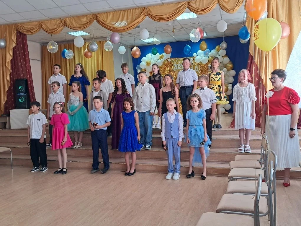 Выпускник начальной школы - звучит гордо! 🎉