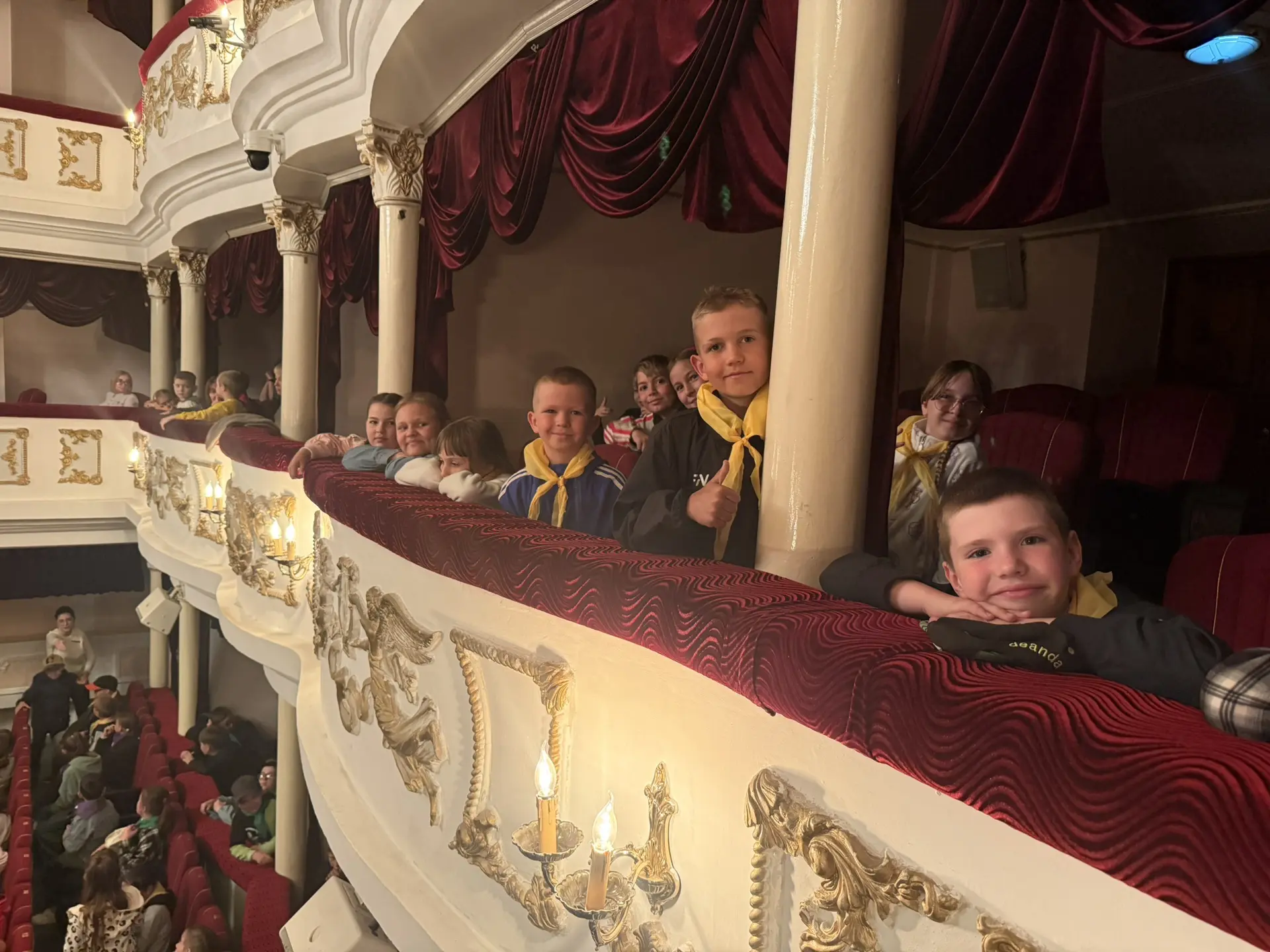 👀А как вы проводите свои каникулы?
А мы в Амурском областном театре драмы! 🎭

#ПришкольныйЛагерь
#