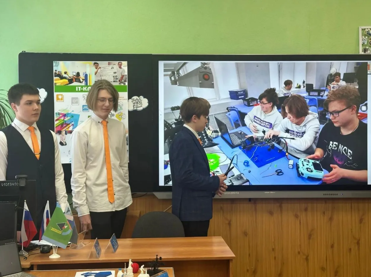 Флагманский день прошёл в средней школе №1 ⁣ ❇В средней школе №1 состоялся флагманский день «Инженер