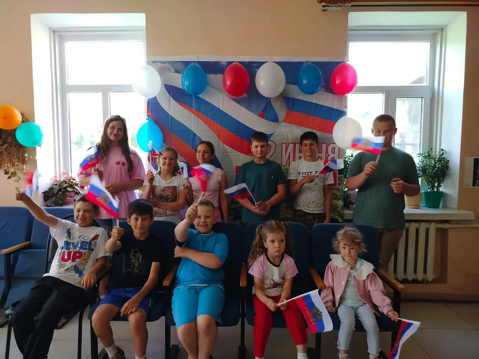 Ежегодно 12 июня огромная страна празднует важный государственный праздник – День Росси...