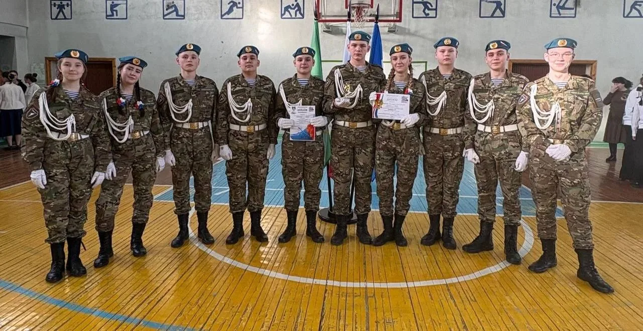 Дорогие Киренчане🇷🇺
 
Команда нашего округа на региональном этапе проекта «Зарница 2.0». 

❗️Одно 