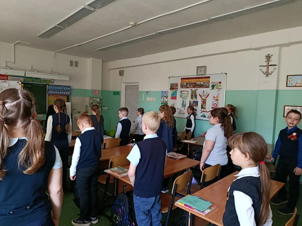 🇷🇺 Разговоры о важном: Сила музыки, приближавшей Победу  🔔 Утро понедельника, 4 мая 2026 года, в наш