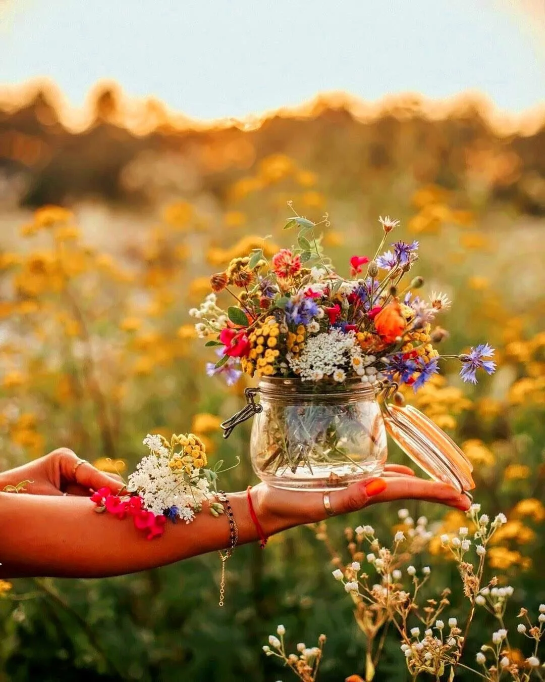 Главное, чтобы у всех всё было Хорошо! А у Хорошо - были Мы!🧡