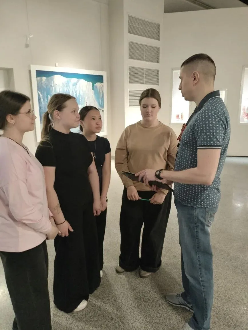 Сегодня ученики 8 Д класса посетили Музей имени Словцова🎭. Для ребят был организован квест, посвящен