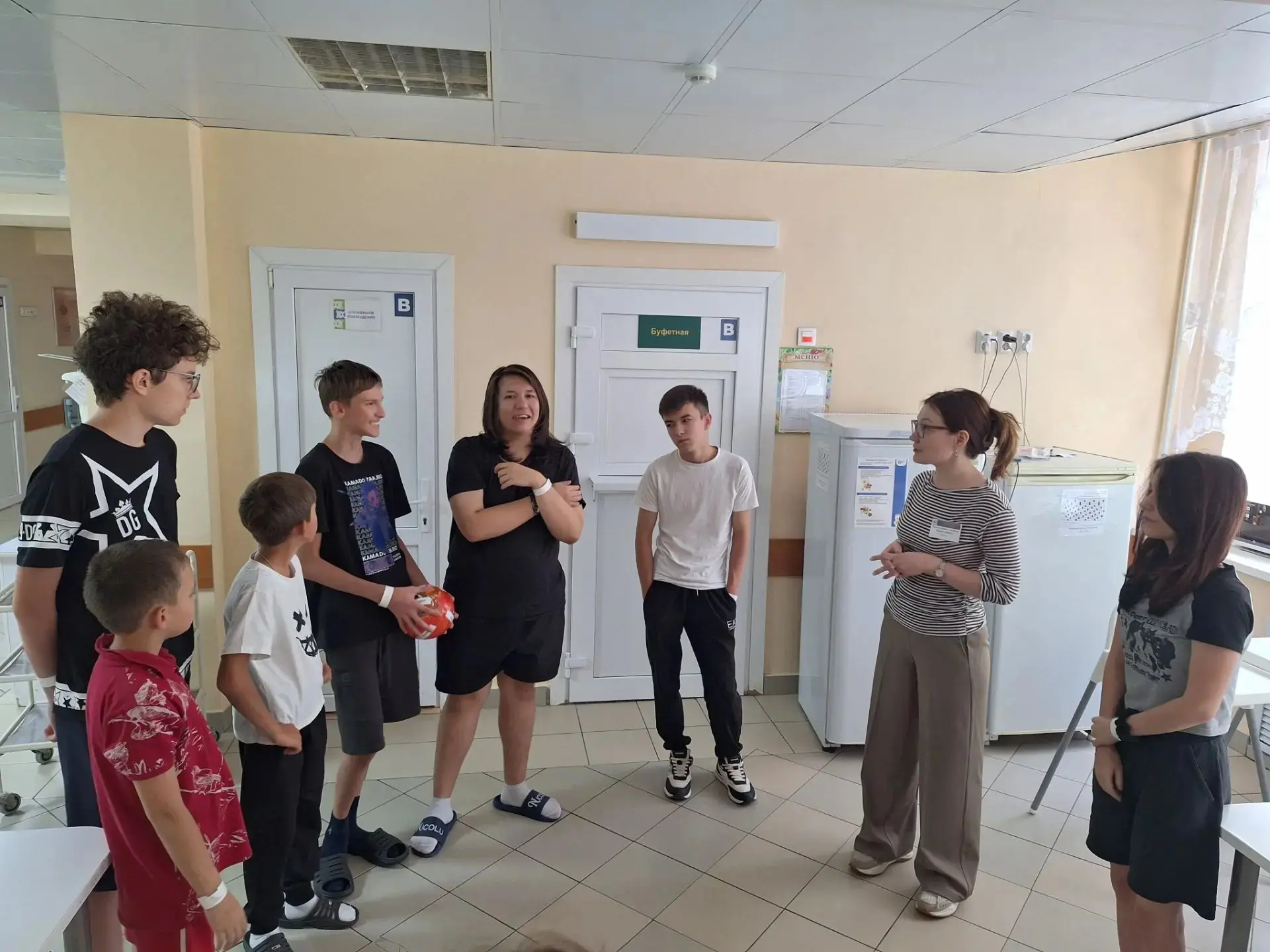 Программа «Волшебные цветы» от центра «ИНДИГО» продолжает свой маршрут по медучреждения...