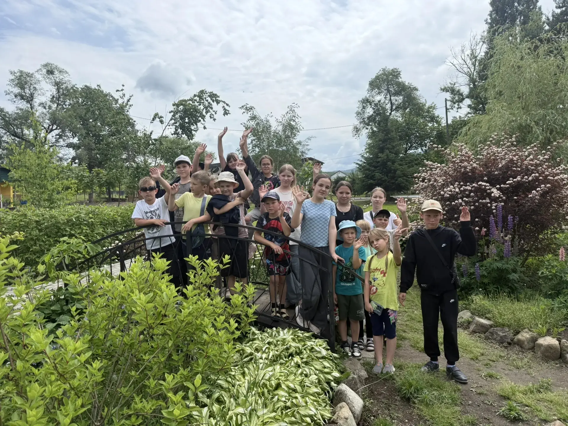 🍀Учимся любить природу

☀️Сегодня 10 июня ребята летней оздоровительной площадки школы с. Гражданка
