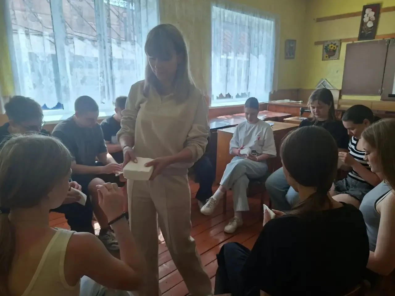 ⭐️Сегодня в лагере "Умник" состоялась встреча с психологом школы Чистяковой Ириной Владимировной. Он