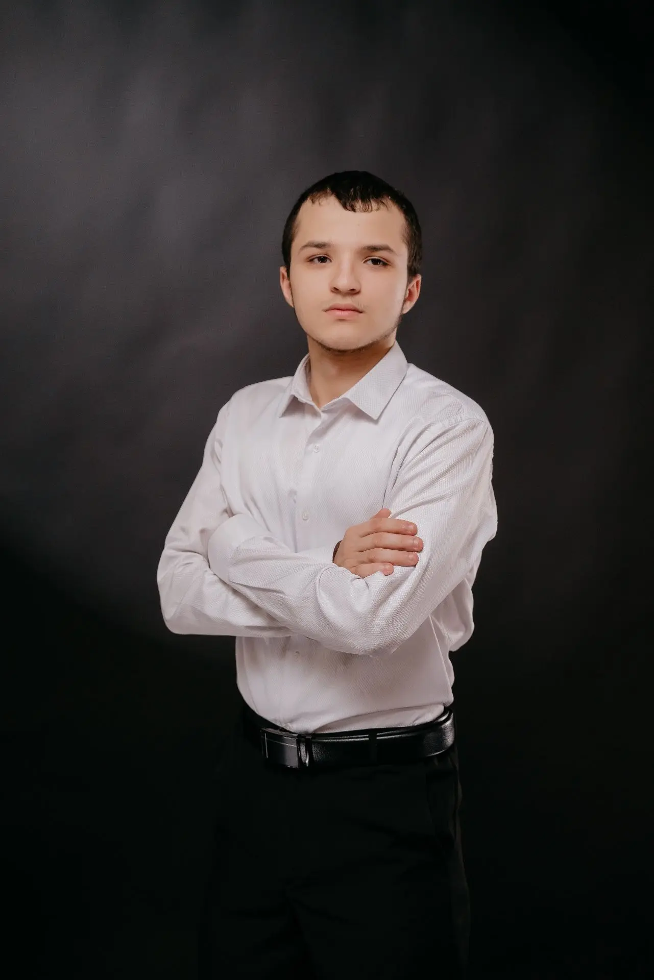 Тихомиров Ваган, выпускник МБУ ДШИ 2, хорового отделения,  класс преподавателя Дмитриев...