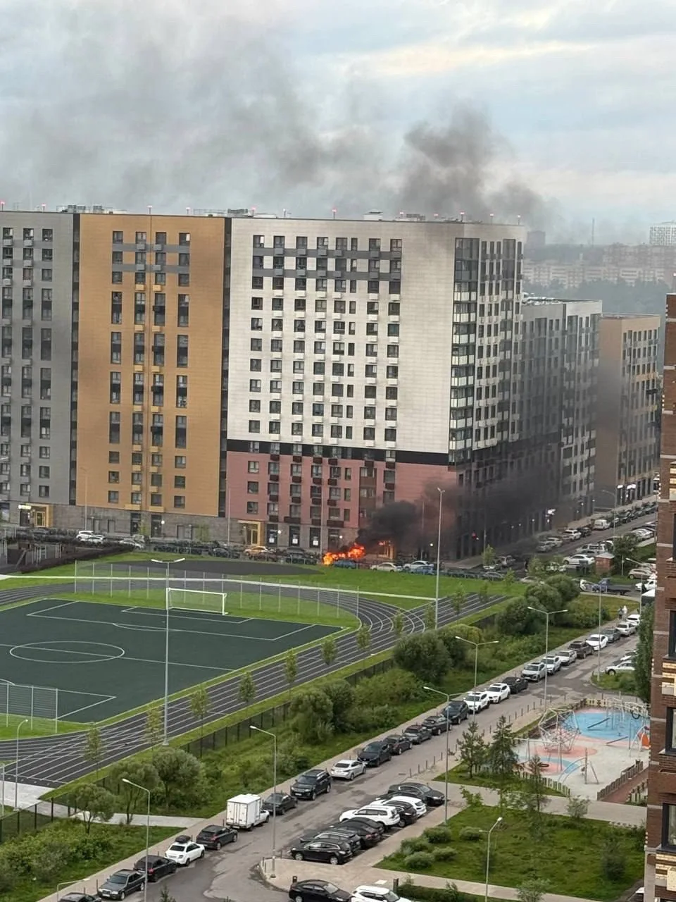 В Новом Пушкино во дворе дома сгорело такси.

📍 Балашиха
👉 Подписаться
🔥 Балашиха ЧП