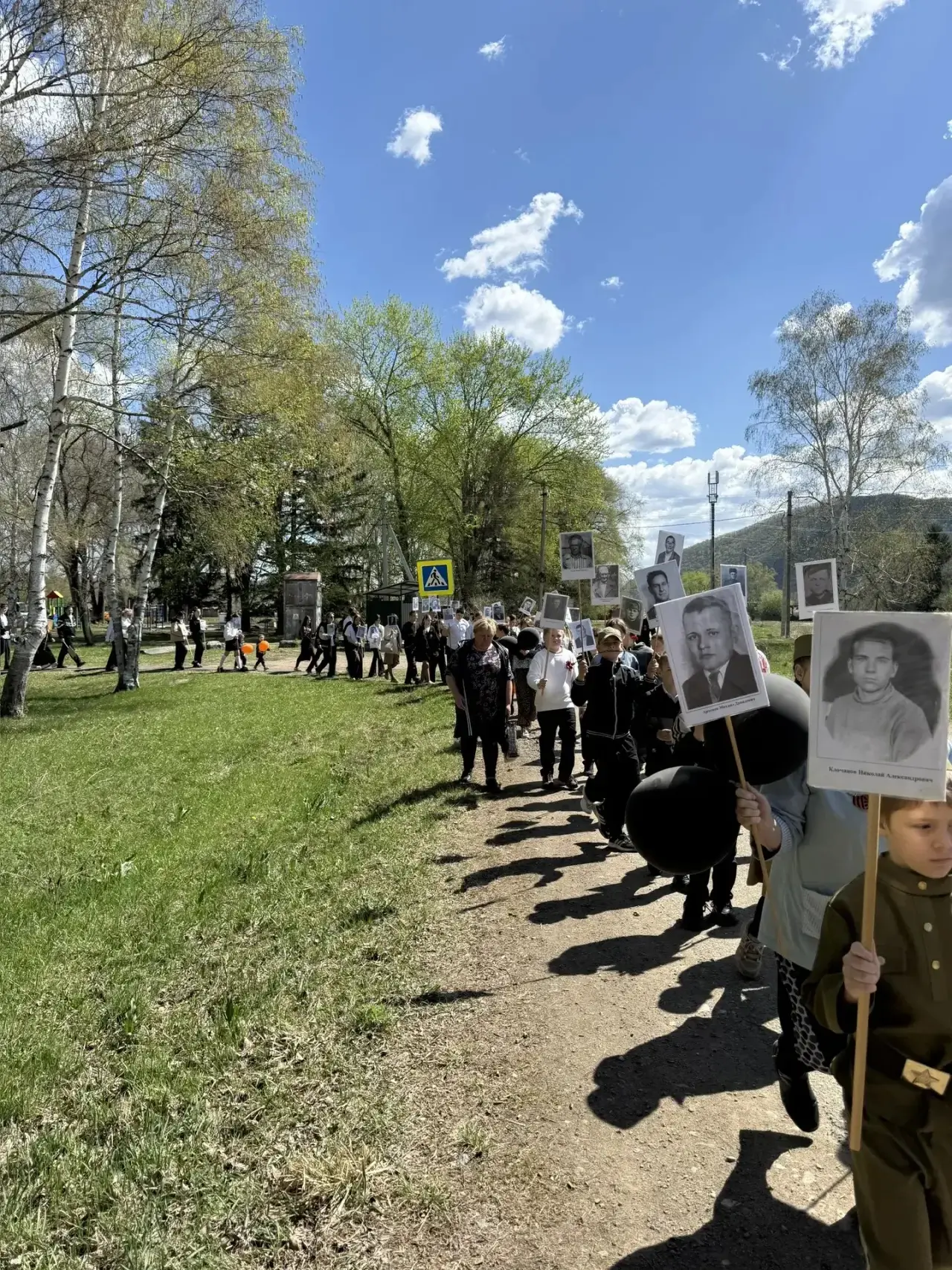 🎖️ Митинг 9 Мая: «Бессмертный полк», стихи и память о героях 🎖️