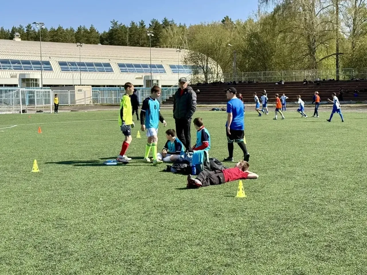 🏆 стартовал региональный этап всероссийских соревнований по мини-футболу «Кожаный мяч-...