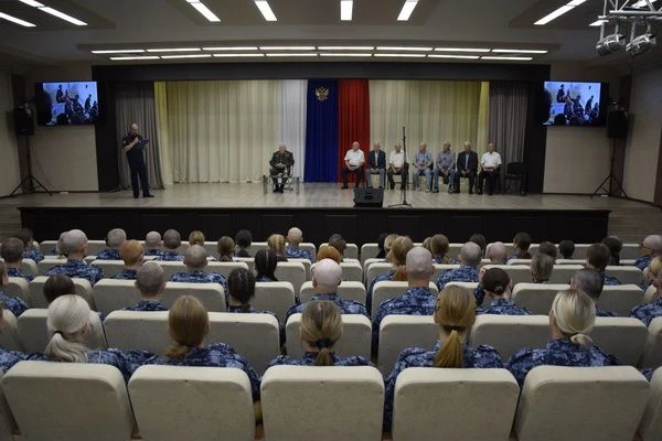 Для курсантов 1-го курса ВЮИ ФСИН России провели Урок мужества, приуроченный ко Дню Гос...