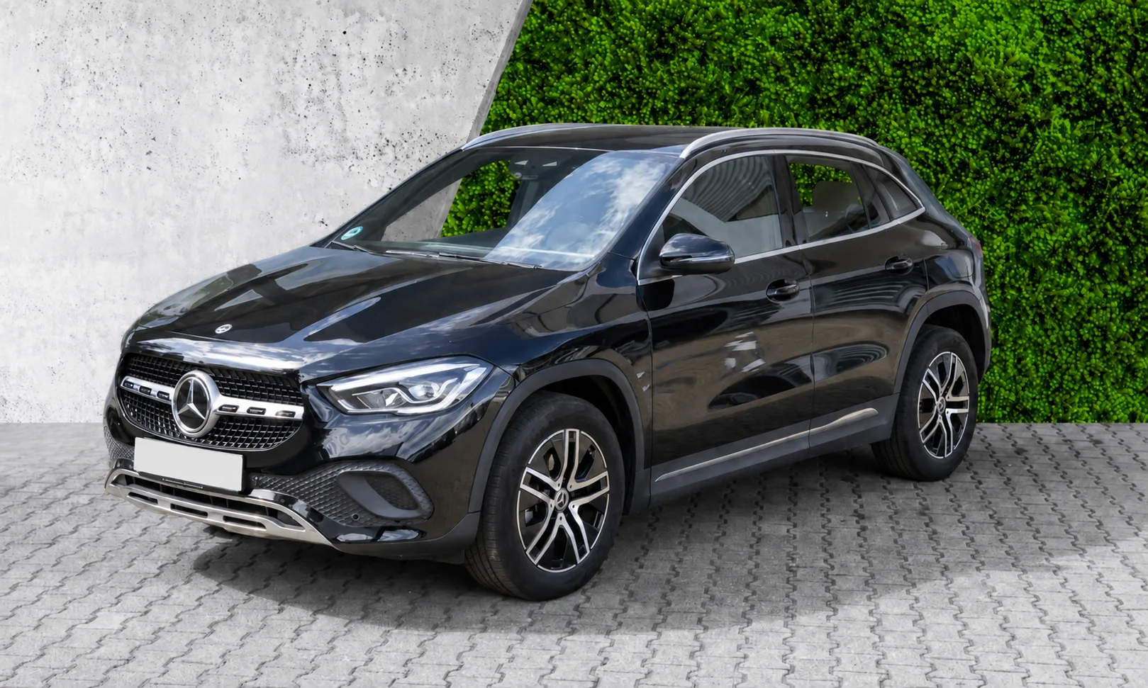 Mercedes-Benz GLA 180 Progressive • 2023 • 🇩🇪