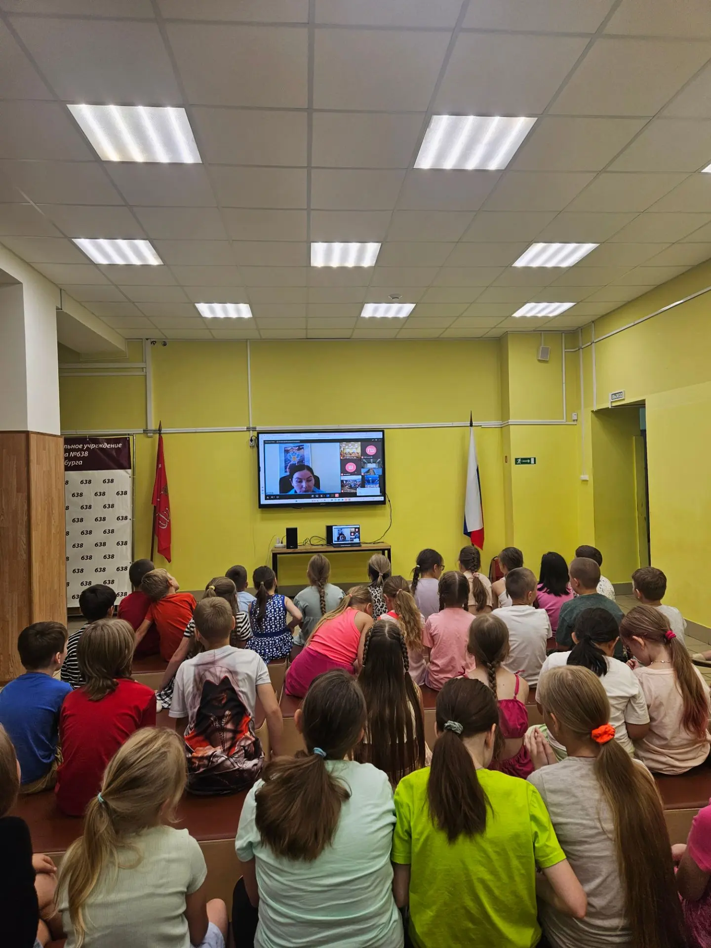 📢 Связь с экспертами на связи!

Сегодня в нашем лагере случилось кое-что особенное — мы вышли на пр