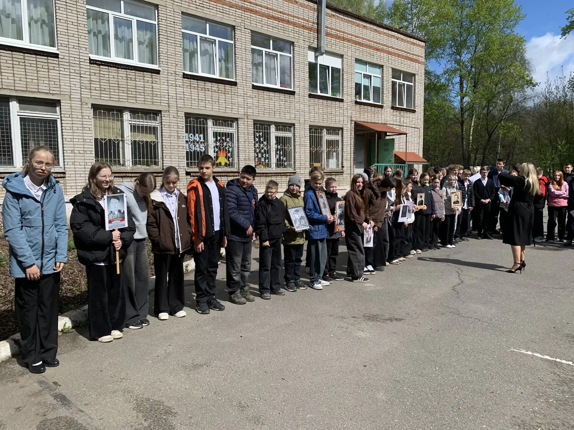 #Школа22 #ТакойДень  🇷🇺Сегодня в школе прошла торжественная линейка и памятное мероприятие в рамках 