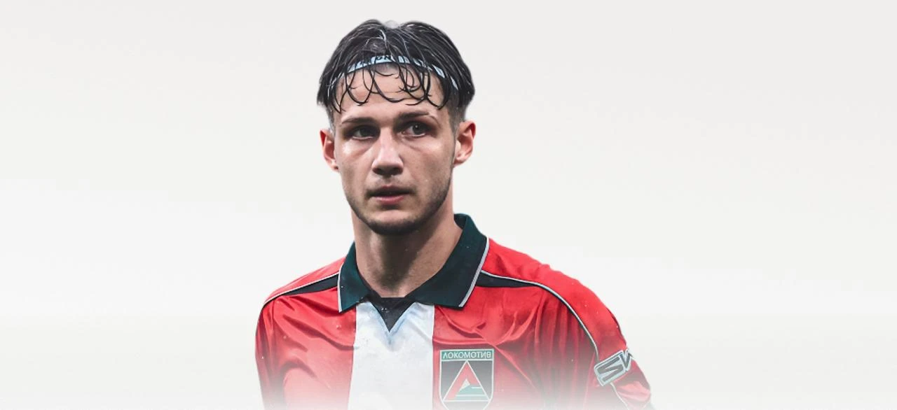 🗣⚽️ «Стать лучшим бомбардиром в этом сезоне – возможно». Интервью с Раковым