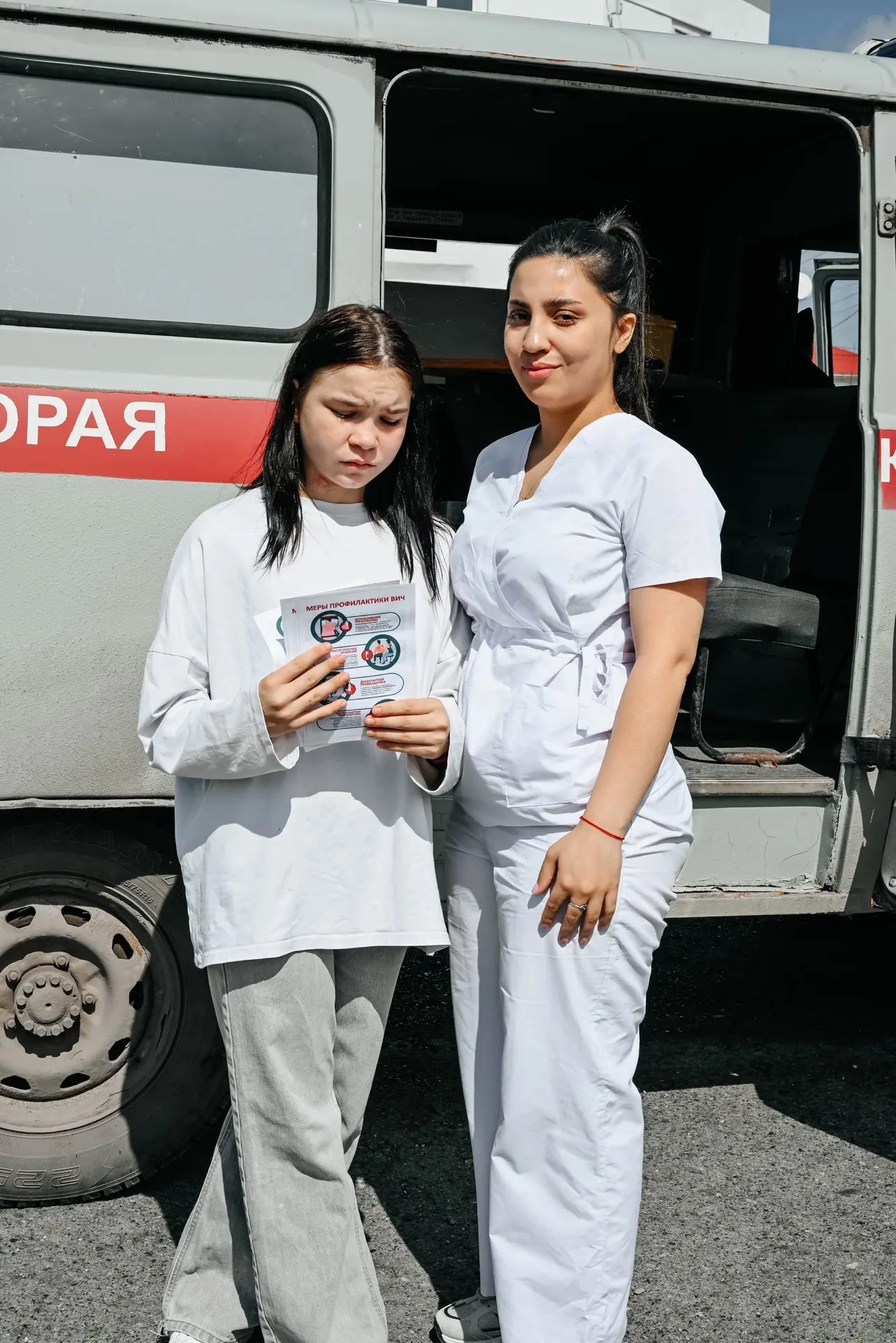 Муниципальная акция «СТОП ВИЧ» успешно прошла в Красноуфимске💉 
 
📅18 июня на площади Свято-Троицк