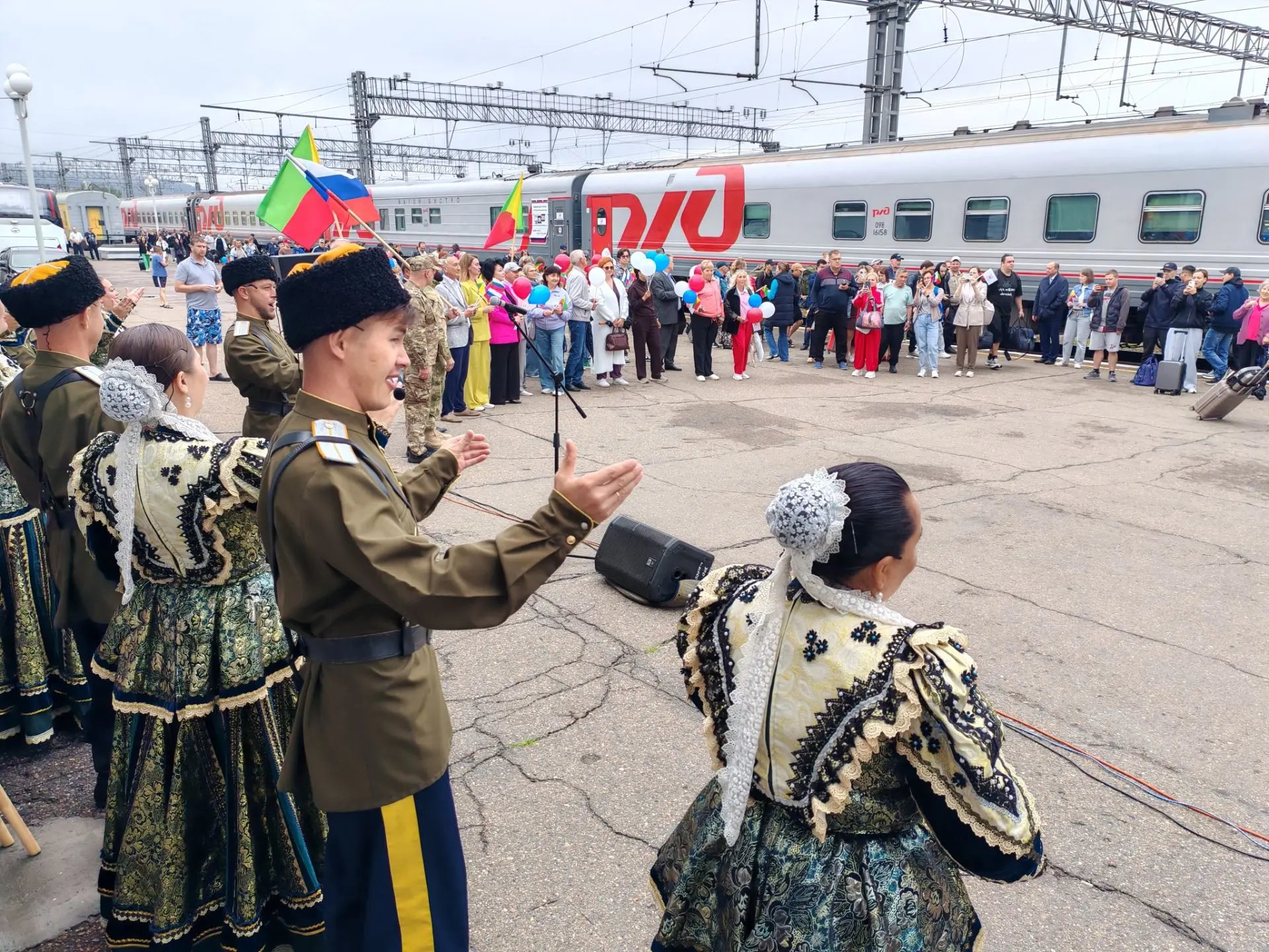 По дороге к выборам!
